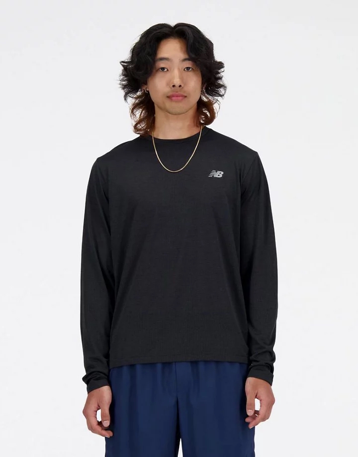 Camiseta negra de manga larga Athletics de New Balance 