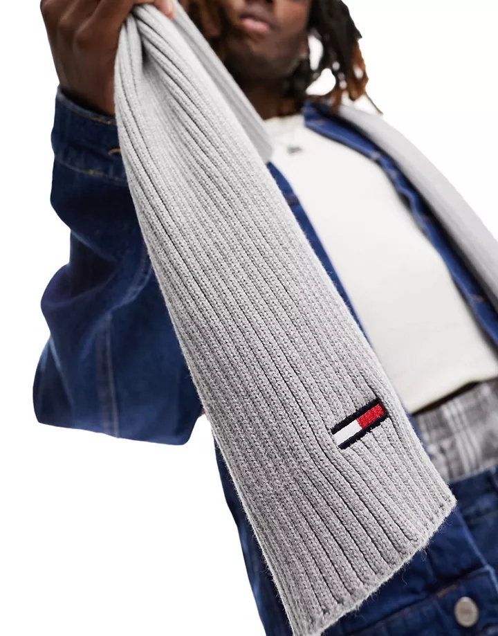 Bufanda gris jaspeado con logo de bandera de Tommy Jeans Gris brezo 1uzTIZ59
