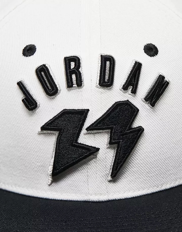 Gorra negra y blanco vela con logo de Jordan Crema 3HSWKsqt