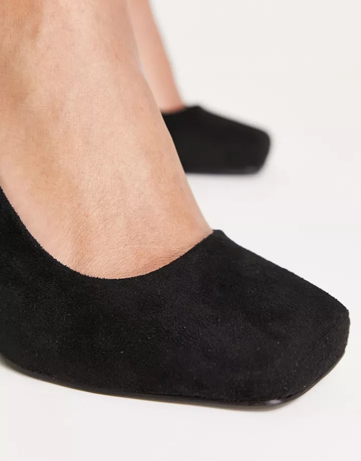 Zapatos negros con puntera cuadrada de antelina Petunia de RAID Wide Fit Ante negro 4rXNns4W