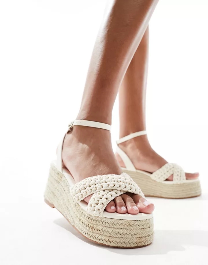 Sandalias beis de croché de tacón con plataforma estilo alpargatas de Glamorous Croché beis 57qXIn8n