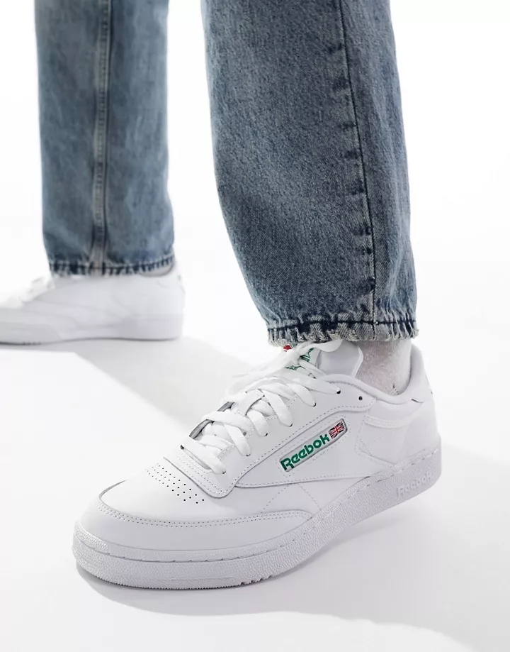 Zapatillas de deporte blancas con logo verde Club C 85 