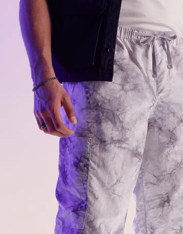 Pantalones cargo de estilo paracaidista con estampado efecto tie dye de DESIGN Gris 8UDfRE9E