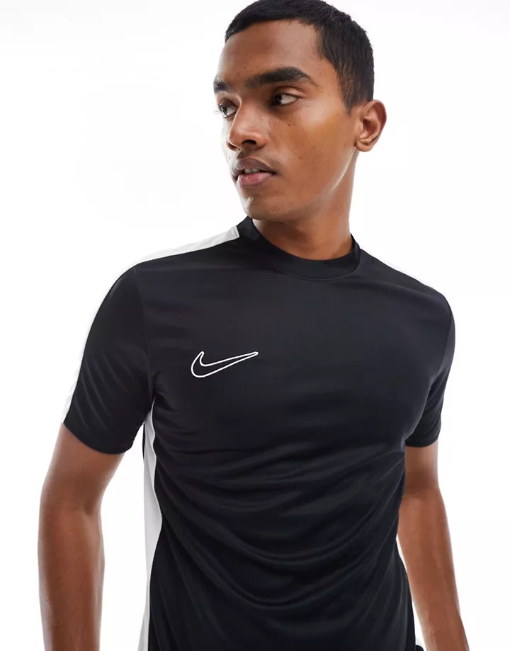Camiseta negra con diseño de paneles Dri-FIT Academy de Nike Football Negro 9EcJAP6C