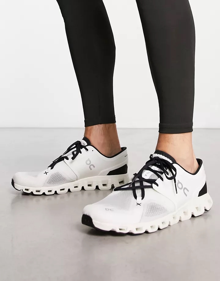 Zapatillas de deporte blancas Cloud X 3 de On Running B