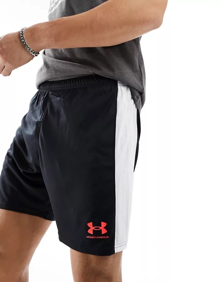 Pantalones cortos negros con paneles en contraste Challenger Pro de Under Armour Negro AzxypmdQ