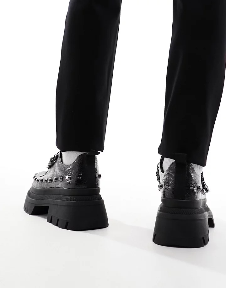 Zapatos negros con suela gruesa, cordones y detalles plateados de metal de DESIGN Negro BCRjYsvD